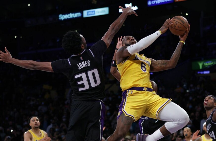 The Lakers achieve their third consecutive win