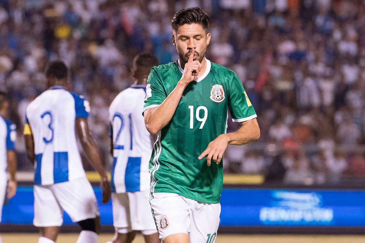 United States and Canada above Mexico Oribe Peralta abandoned soccer