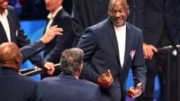 Michael Jordan, the cherry on the dessert tribute to the best NBA of all time