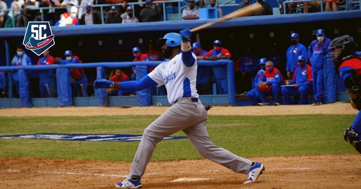 1645472356 IN A SPECTACULAR WAY Yasiel Santoya arrived at Industriales to