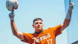 Baseball: University of Texas Latino Super Prospect Impresses With 2 Home Run Hits