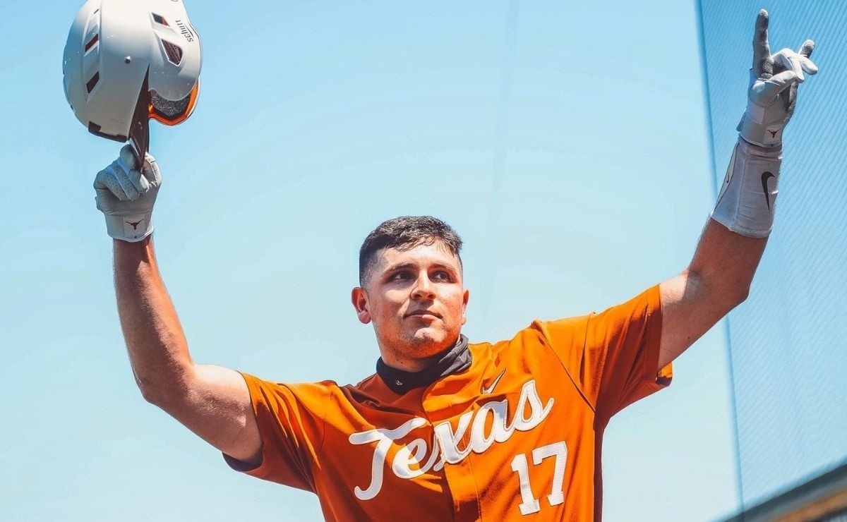 Baseball University of Texas Latino Super Prospect Impresses With 2