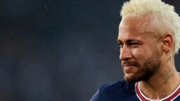 For a former teammate of the Brazilian, Neymar is not happy