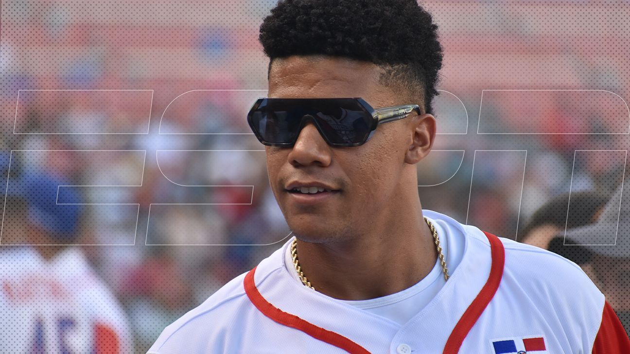 Juan Soto indicates that difference with Tigres del Licey has