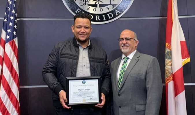 Miguel Cabrera recognized by the Doral authorities