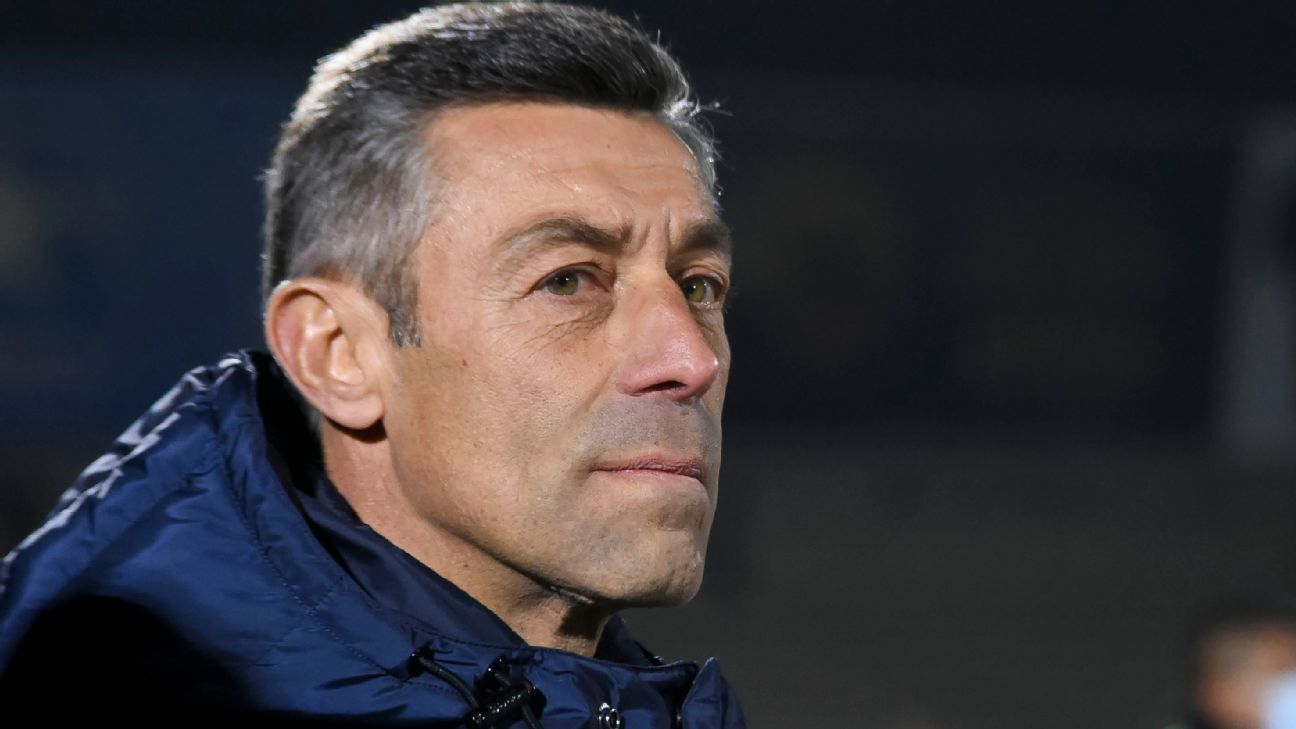 Pedro Caixinha could stay up to five days in Canada