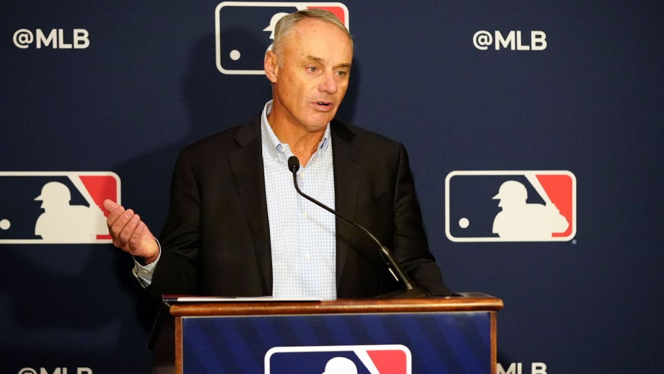 Rob Manfred says hes optimistic and that could be disastrous