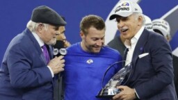 Who is Sean McVay, the coach of the Los Angeles Rams and the youngest in the NFL?