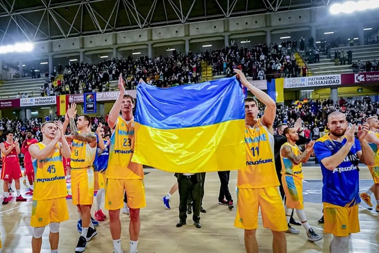 1646350706 Without spirit the Ukrainian basketball team was forced to play