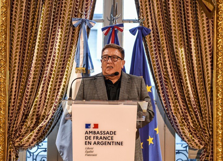 Fabián Borro, president of the CAB, at the French embassy. (Women's National League)