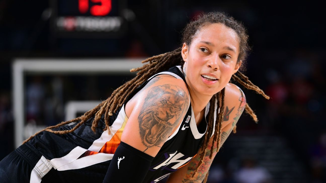 1648191724 Brittney Griner meets with US officials