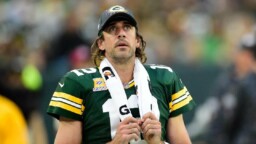 Aaron Rodgers reportedly has deals with three NFL teams if he leaves the Packers