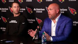 Arizona Cardinals extend contracts for head coach Kliff Kingsbury and general manager Steve Keim