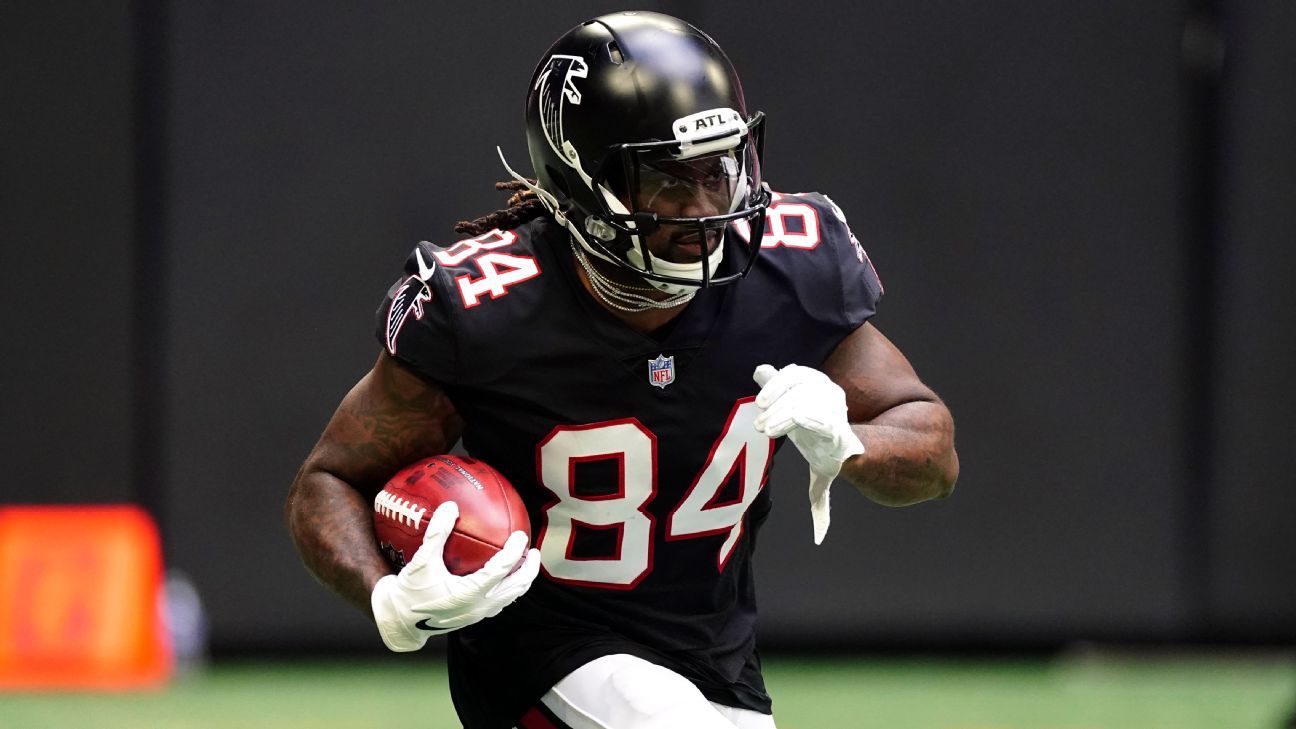 Falcons extend running back Cordarrelle Pattersons contract