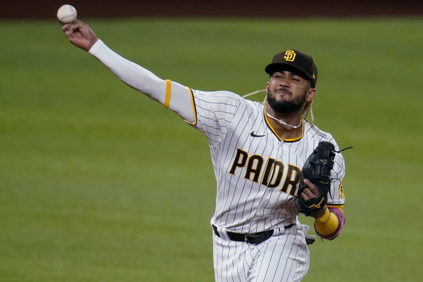Fernando Tatis breaks his wrist and is out for months
