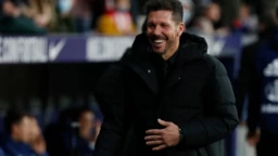 In England they ask to change the rules of football to end a Simeone strategy