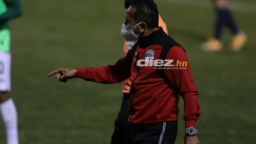 Jorge Pineda protests against the referees: "What the Motagua player did is a basketball play"