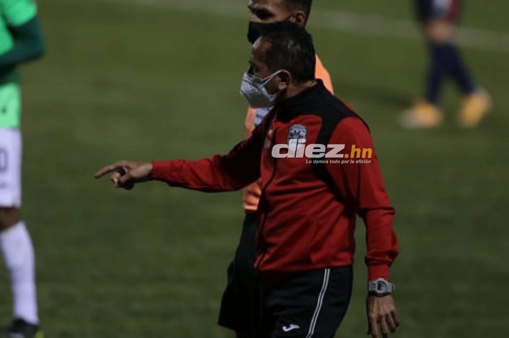 Jorge Pineda protests against the referees What the Motagua player