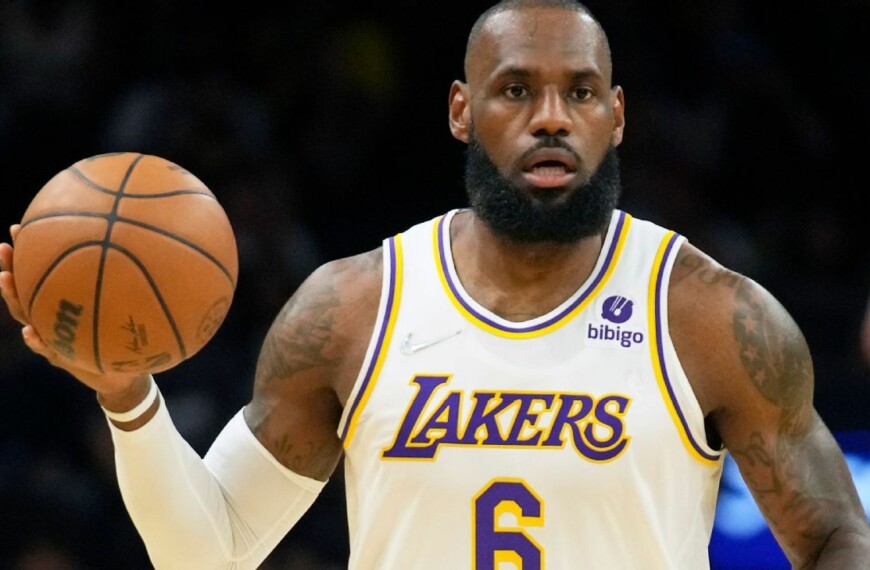 LeBron James adds another unique record to his NBA history