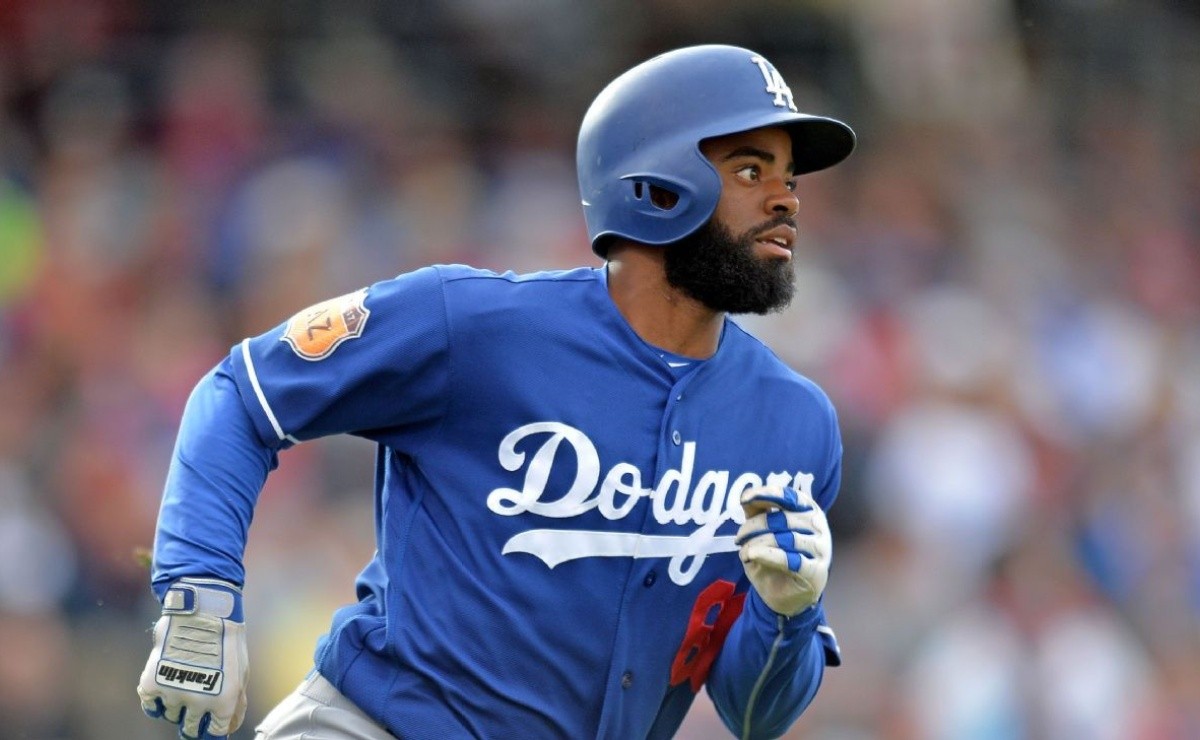 MLB Dodgers renew contract of player who has not played