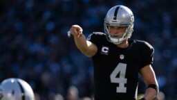 NFL: Raiders coach has no doubt Derek Carr will be his starter in week one