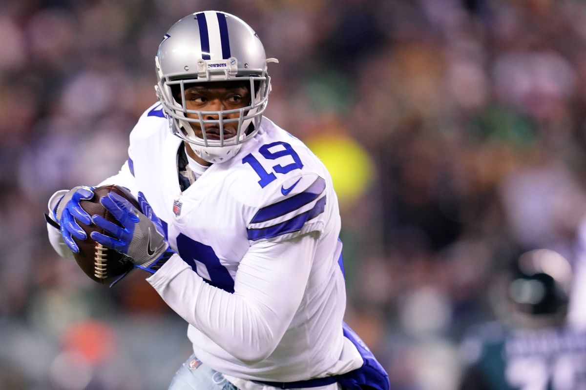 NFL Wide receiver Amari Cooper moves from the Dallas Cowboys