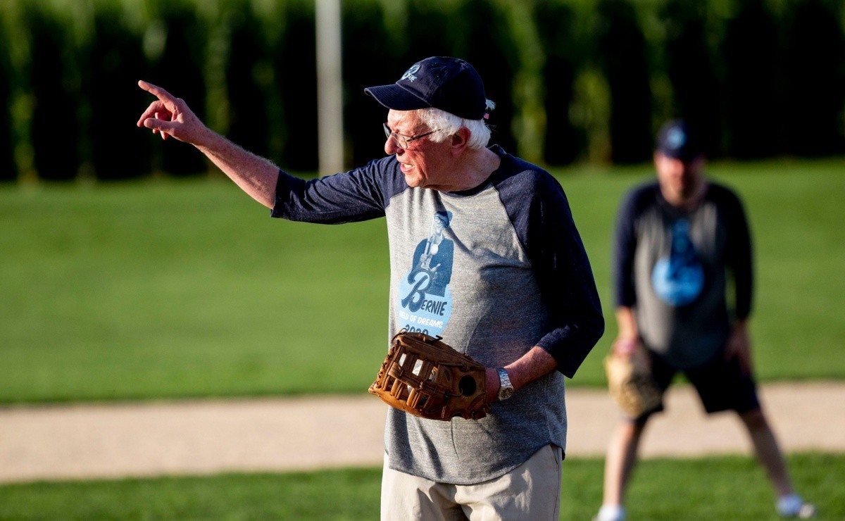 Senator Bernie Sanders gives everything to MLB and the owners