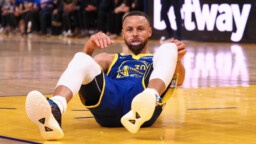 Stephen Curry's injury could cost the Warriors dearly heading into the playoffs