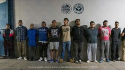 They arrested the first 10 people for their probable participation in the brawl at the Corregidora Stadium