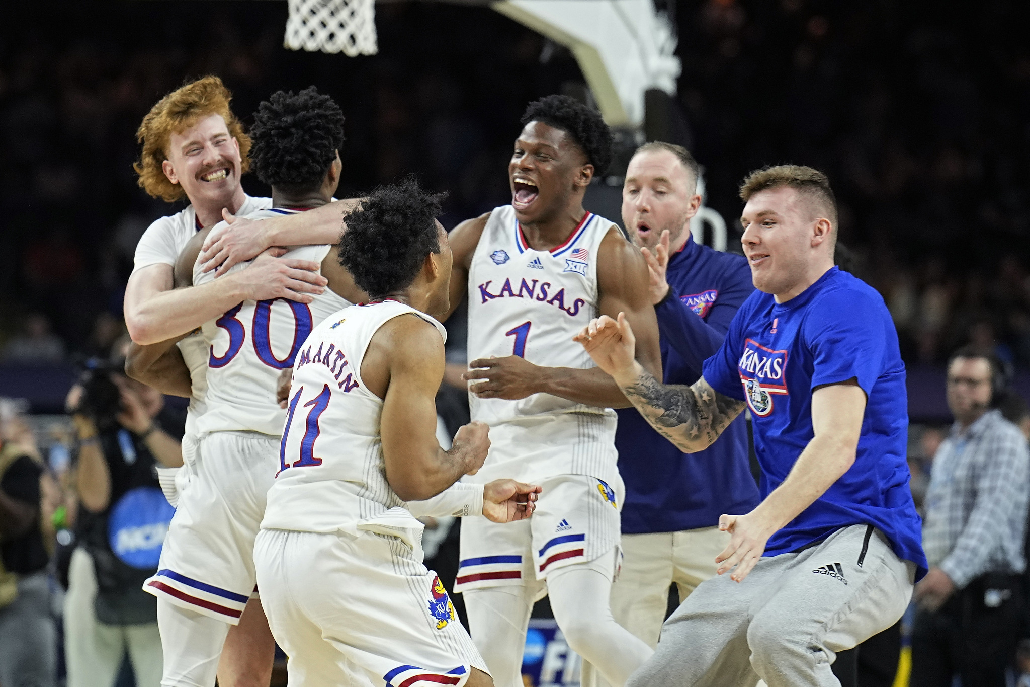 1649216517 247 Kansas reigns in the NCAA after the greatest comeback in