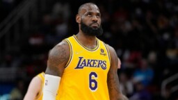Lakers: LeBron (ankle) out last two games