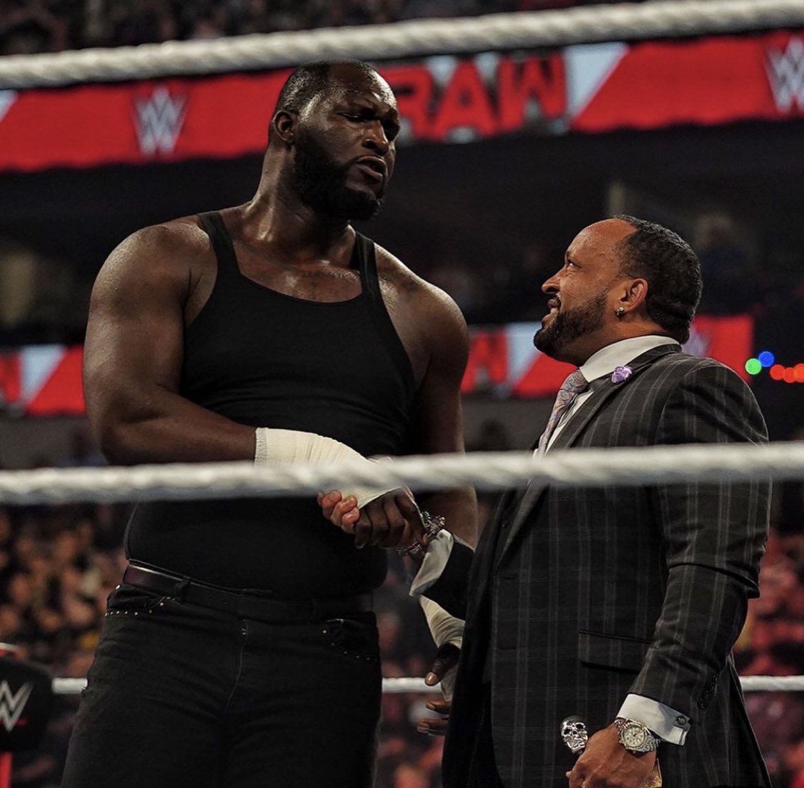 Omos and MVP begin their alliance on the Raw after WrestleMania 38