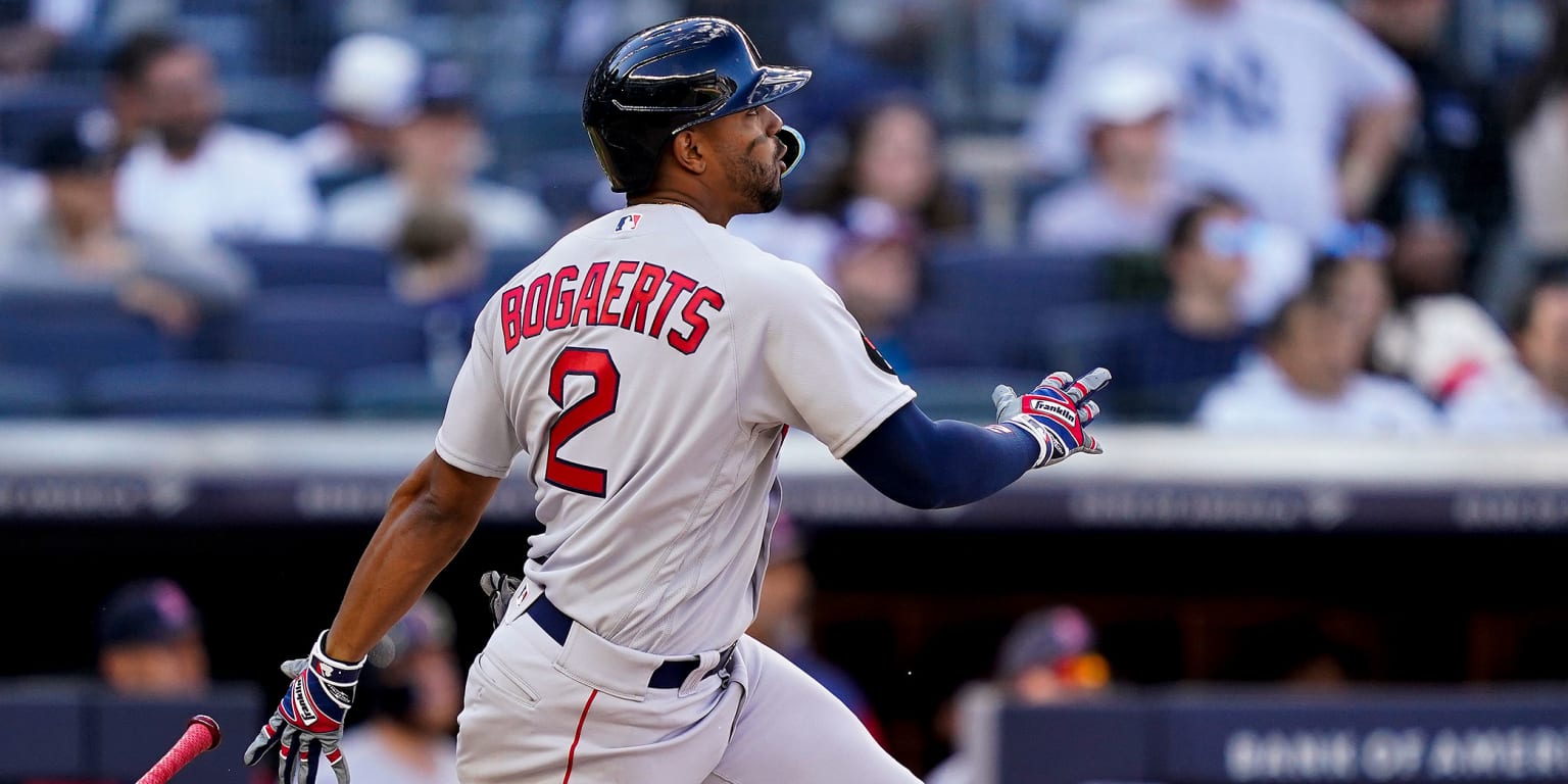 Bogaerts focused on playing not business