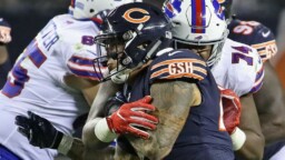 Former Bears Draft Pick Retires From NFL At 27 - Home