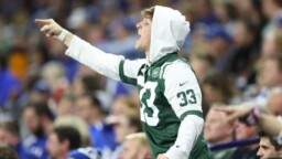 Former Jets first-round QB is headed to the USFL - Home
