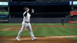 Gleyber Torres hit his first home run of the 2022 Major League season