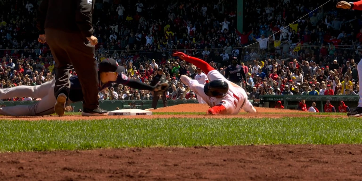 How did Devers avoid this out