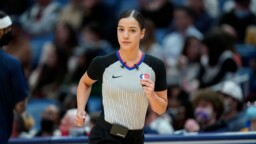 Mexican referee Blanca Burns opened doors in the NBA and now points towards her global goals