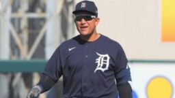 Miguel Cabrera uncovers his first home run of the spring against the Yankees (+ Video)
