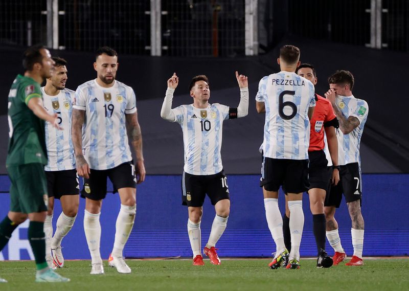 The flag carrier adds options for Argentines to go see Lionel Messi's National Team at the World Cup in Qatar.  (REUTERS/Juan Ignacio Roncoroni)