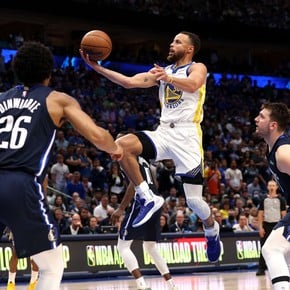 NBA Playoffs: a superstar Curry put Golden State 3-0 against Dallas