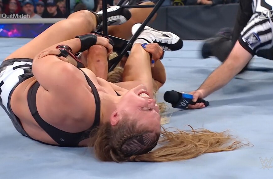 Becky Lynch mocked Bianca Belair for not defending her title at WrestleMania Backlash | Superfights