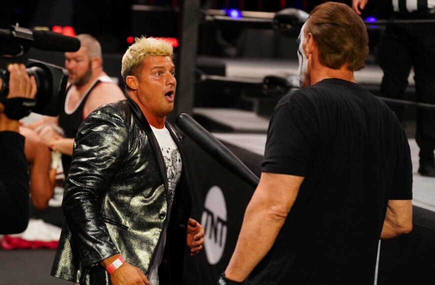 Dolph Ziggler suggests destroying his brother’s merchandise | Superfights