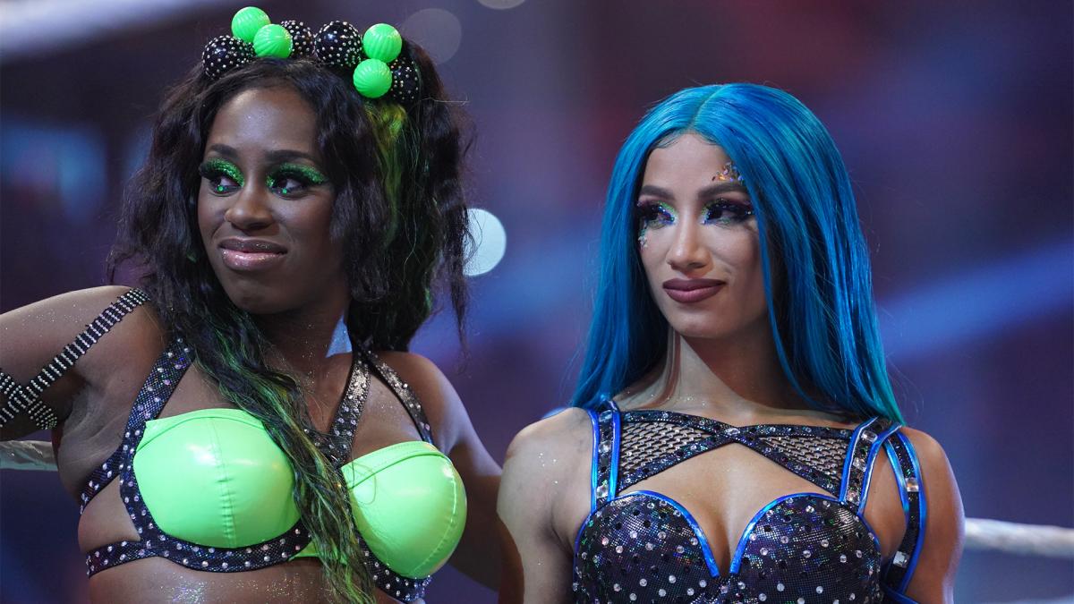 Naomi and Sasha Banks at WrestleMania 38 (03/04/2022) / WWE