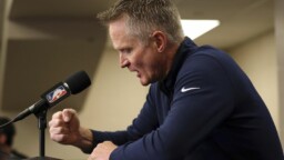 Steve Kerr, the story of suffering of the NBA star who cries out for action after the massacre in Texas