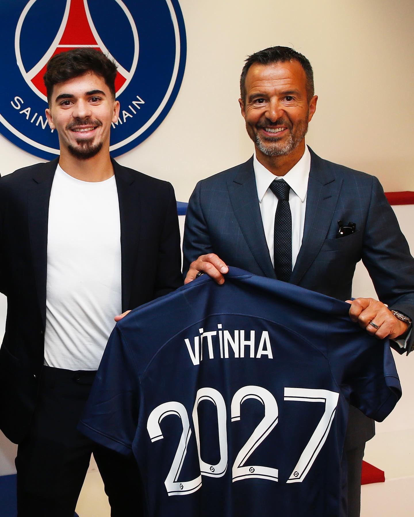 OFFICIAL PSG announces its first signing of 40 million euros