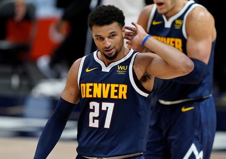 Jamal Murray, the point guard of the Denver Nuggets and partner of Facundo Campazzo. He recovered from a torn cruciate ligament in 2021.