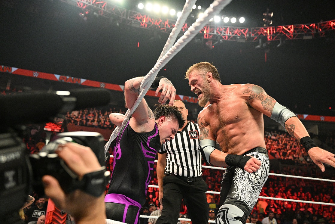 Edge vs. Dominic on Raw