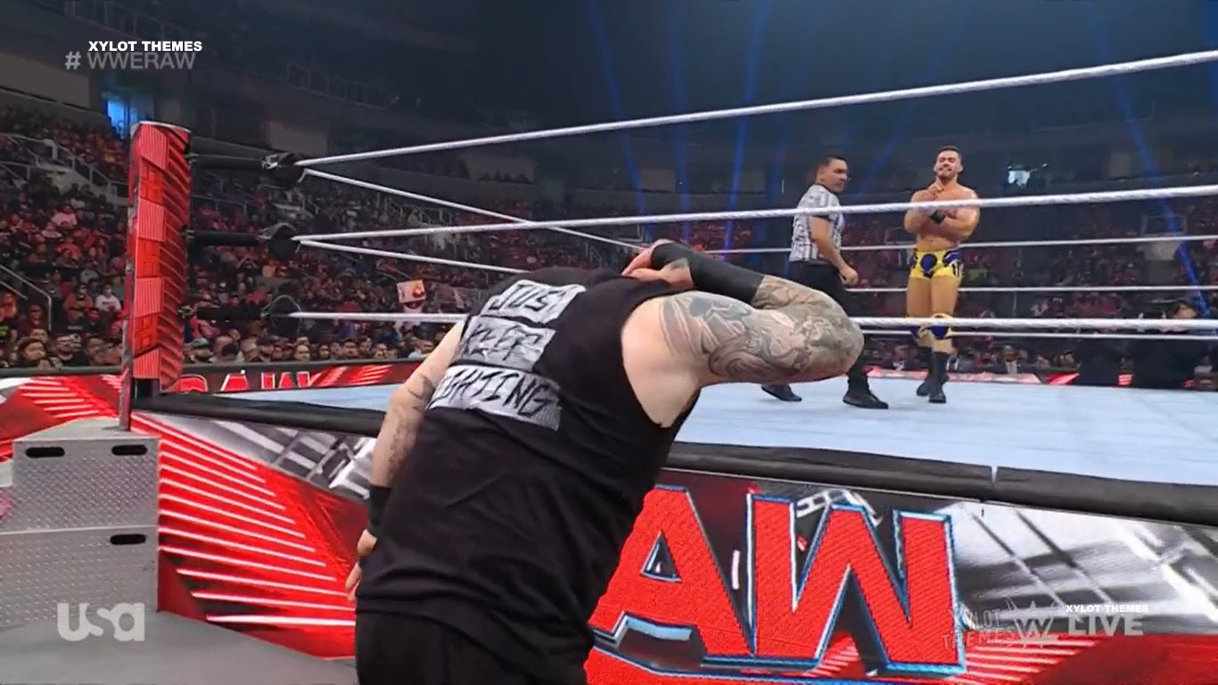 Austin Theory vs Kevin Owens WWE RAW September 19, 2022