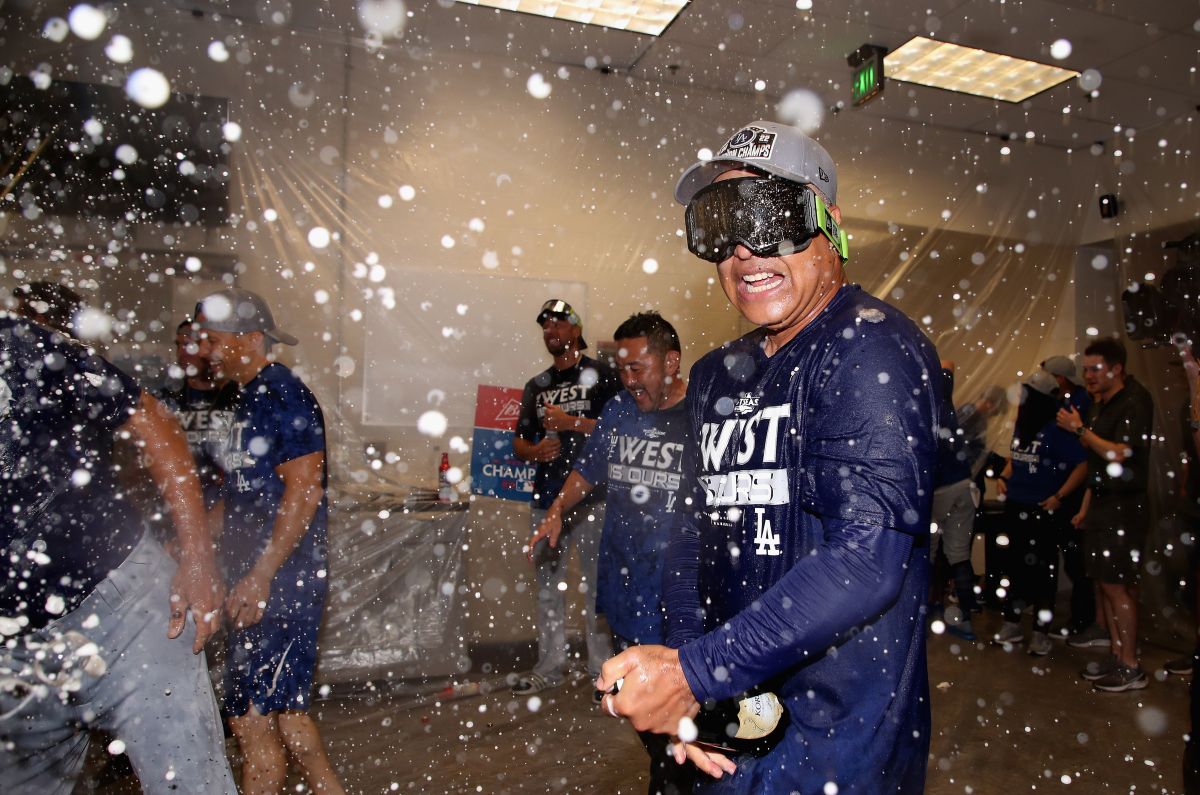 Champagne Night in the Desert Dodgers crowned Western Division champions